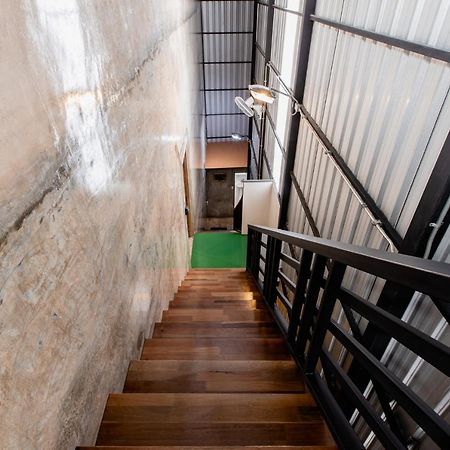 The Alley Hostel&Bistro Bangkok Kültér fotó